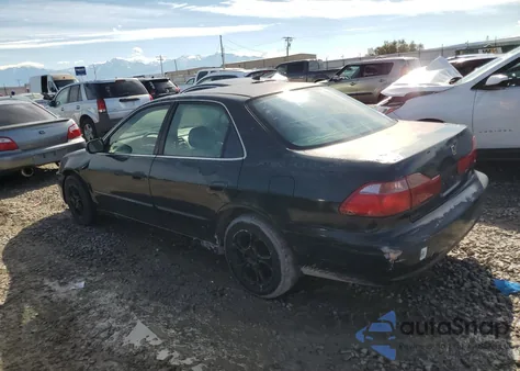 2000 Honda Accord Ex from USA, damaged, VIN JHMCG6603YC033084